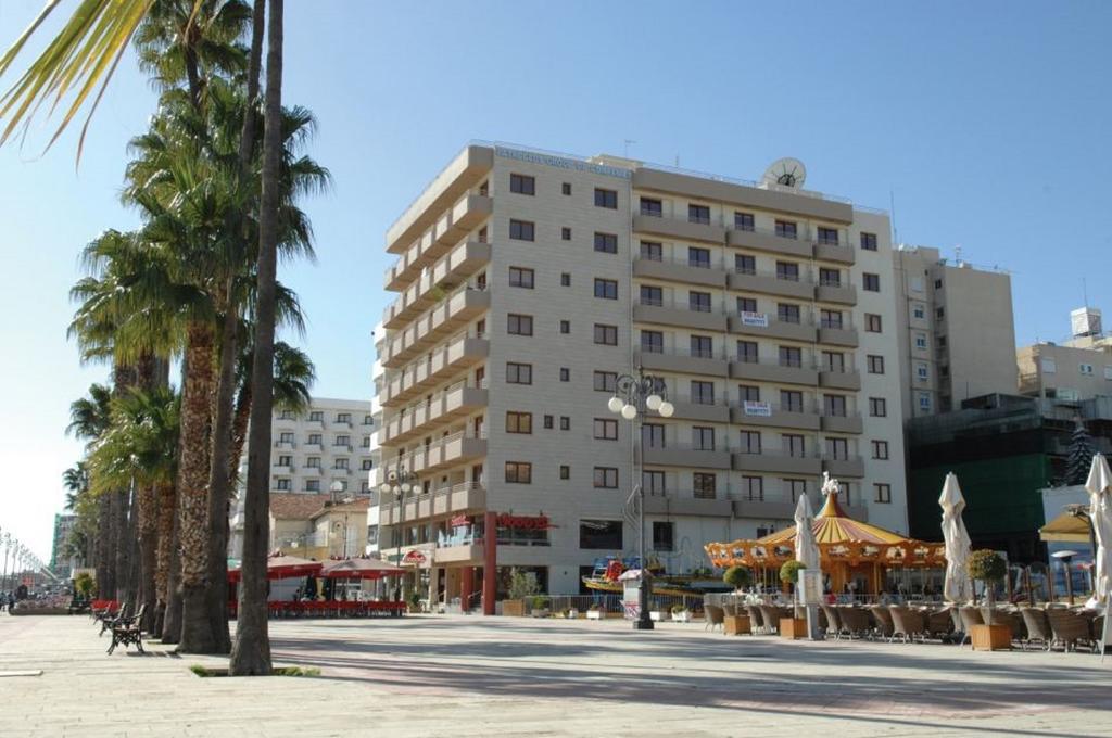 Ithaki Phinikoudes Apartment 307 Larnaca Oda fotoğraf