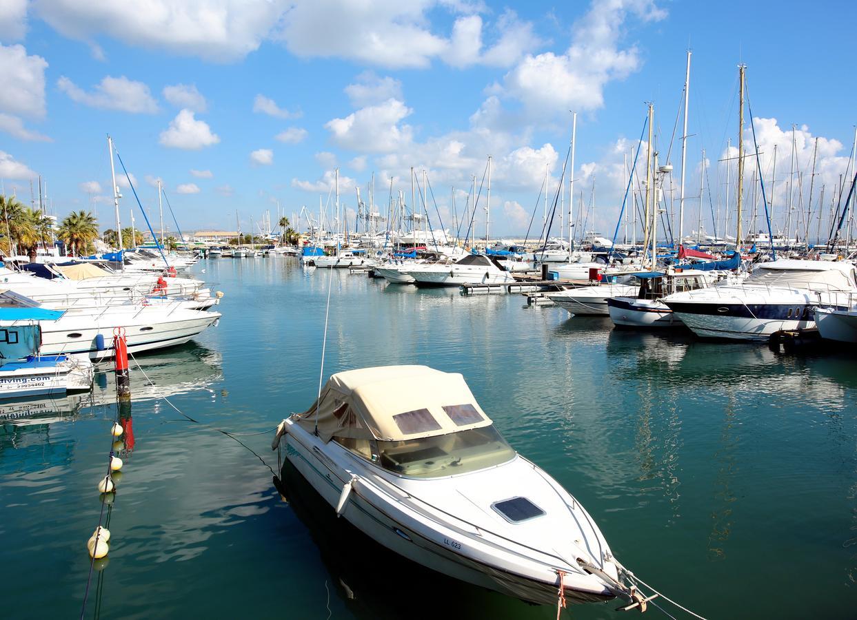Ithaki Phinikoudes Apartment 307 Larnaca Dış mekan fotoğraf