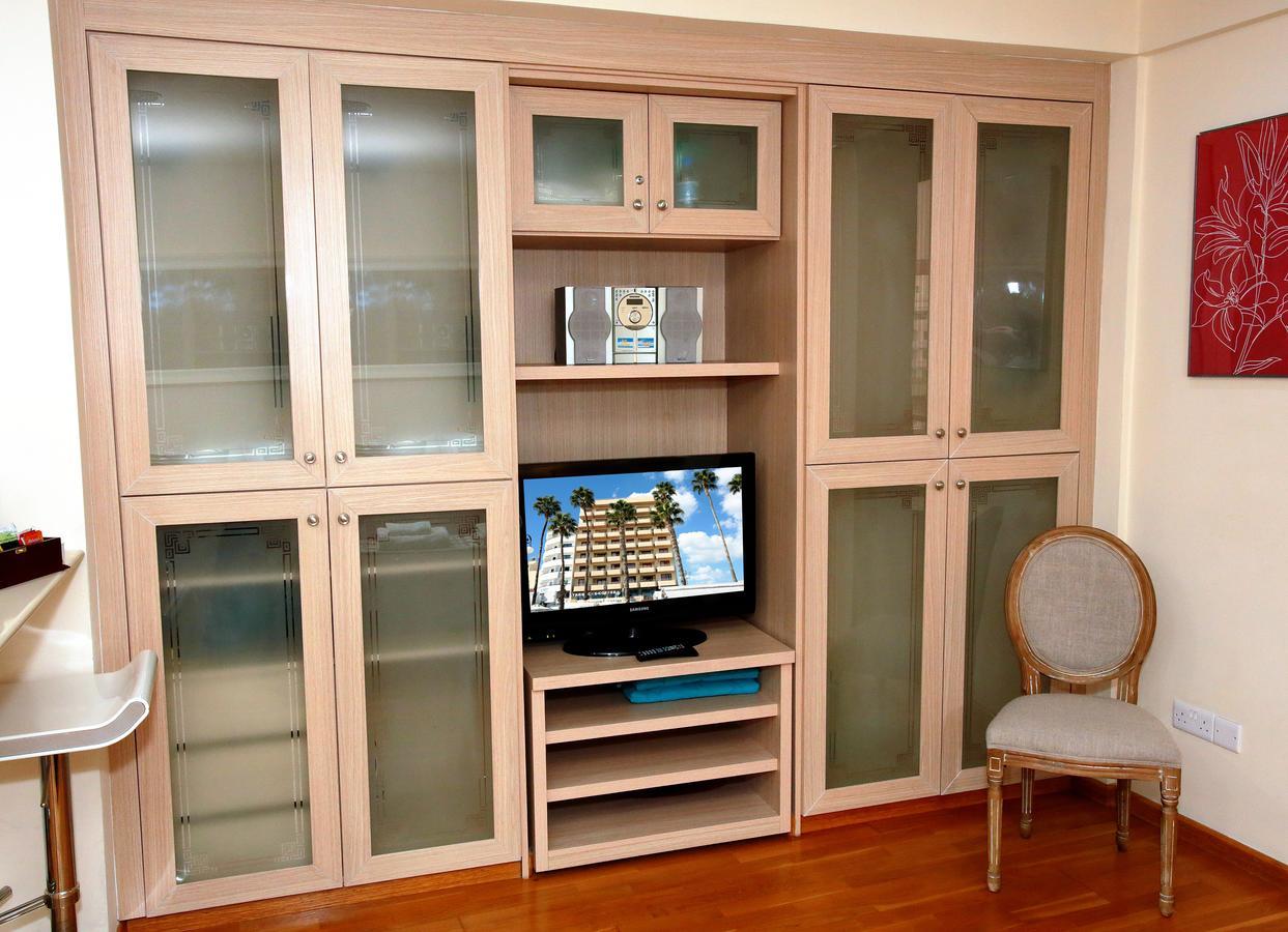 Ithaki Phinikoudes Apartment 307 Larnaca Dış mekan fotoğraf